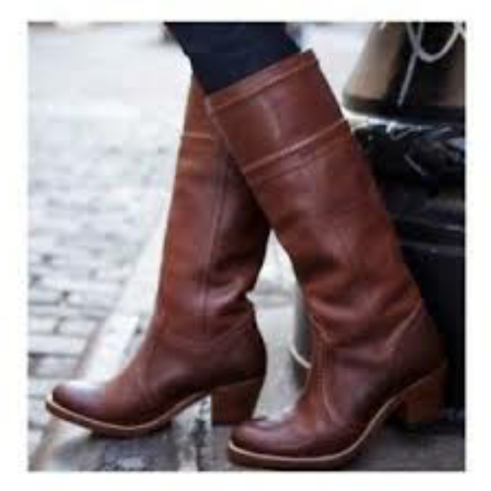 Frye Jane Stitch Heel Boots